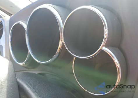 2003 Toyota Matrix Xr from USA, damaged, VIN 2T1KR32E03C052022